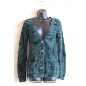 $5/15 Forest green knit cardigan sweater